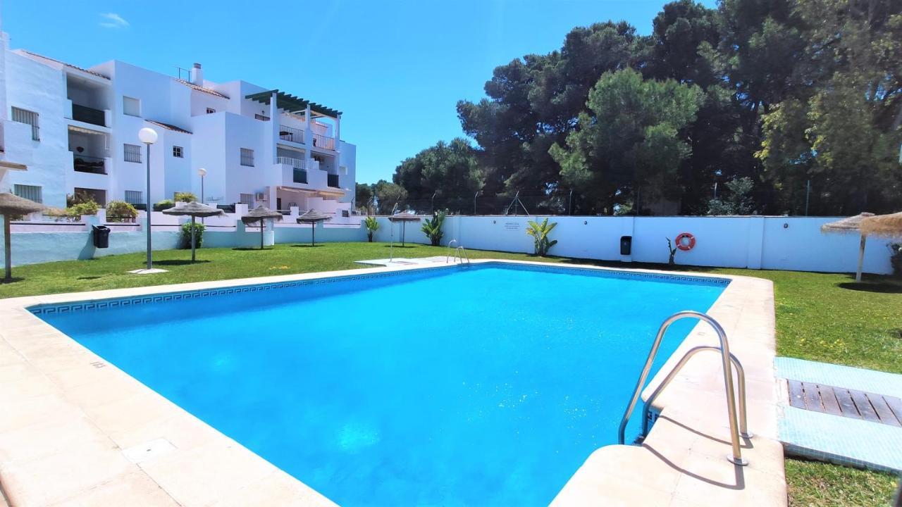 Apartamentos Rotonda Conil De La Frontera Buitenkant foto
