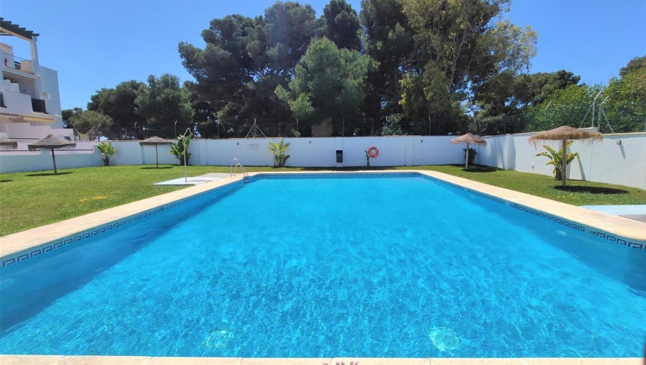 Apartamentos Rotonda Conil De La Frontera Buitenkant foto